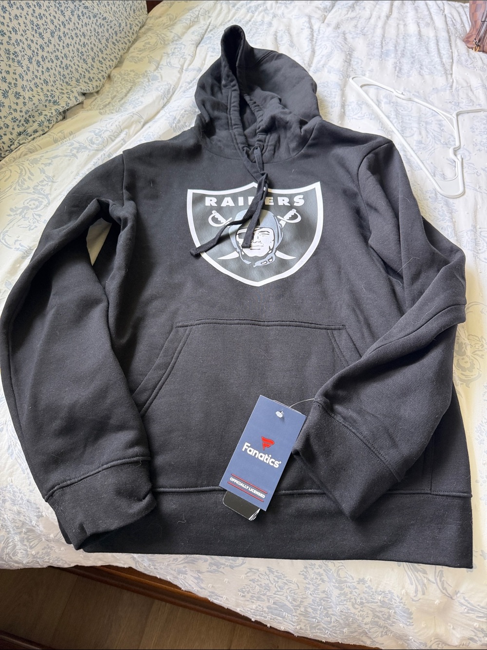 Fanatics Black Raiders Pullover Hoodie with Shield Logo